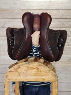 Used CWD SE03 Close Contact Jump Saddle 16.5/M -Marys Tack and Feed Store 20241214 170344 67639.1734724659