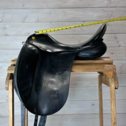 Used Revere Dressage Saddle 17.5/M -Marys Tack and Feed Store 322 Seat Measurement 31802.1684363649