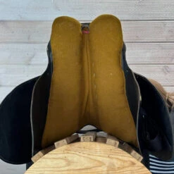 Used Porter's Stockman Drafter Australian Saddle 16/W -Marys Tack and Feed Store 328 Channel 73011.1686182224