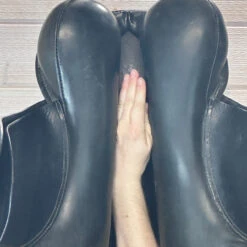 Used Hennig Sofa Dressage Saddle - 17/M -Marys Tack and Feed Store 412 Channel Measurement 27163.1717093737