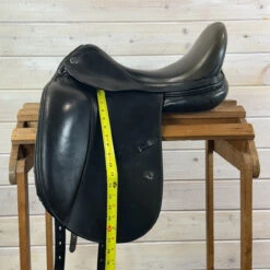 Used Prestige D2 Dressage Saddle 17/MD -Marys Tack and Feed Store 483 Flap Length 00431.1747865301