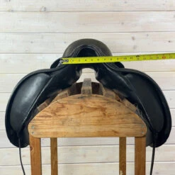 Used Prestige D2 Dressage Saddle 17/MD -Marys Tack and Feed Store 483 Front Measurement 09933.1747865301