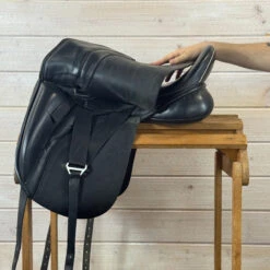 Used Sattlerei Dresch Dressage Saddle17/N -Marys Tack and Feed Store 489 L Flap 16951.1750722782