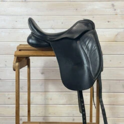 Used Sattlerei Dresch Dressage Saddle17/N -Marys Tack and Feed Store 489 R Side 28267.1750722781
