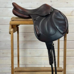 Used Antares Connexion Close Contact Monoflap Jump Saddle 17.5/M -Marys Tack and Feed Store 502 R Side 05223.1756164655