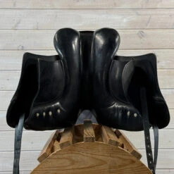 Used Albion G Dressage Saddle 17.5/M -Marys Tack and Feed Store 507 Channel 74812.1757361307