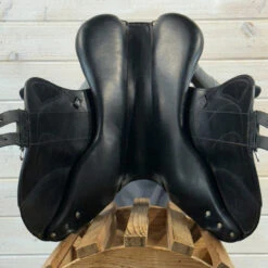 Used Antares Monoflap Close Contact Saddle 18/W -Marys Tack and Feed Store 509 Channel 49383.1757364278