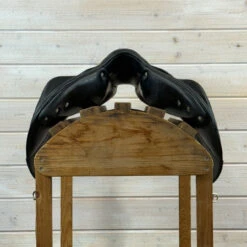 Used Antares Monoflap Close Contact Saddle 18/W -Marys Tack and Feed Store 509 Front 10904.1757364278