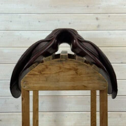 Used CWD SE02 Close Contact Saddle 18/M -Marys Tack and Feed Store 510 Front 06897.1757363946