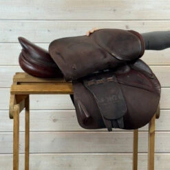 Used CWD SE02 Close Contact Saddle 18/M -Marys Tack and Feed Store 510 R Flap 99089.1757363946