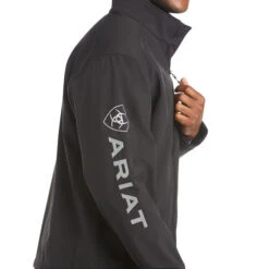Men's Ariat Logo 2.0 Softshell Jacket 7 Men's Ariat Logo 2.0 Softshell Jacket -Marys Tack and Feed Store mens logo 2.0 softshell black sleeve 10023322 ariat 44744.1641589627