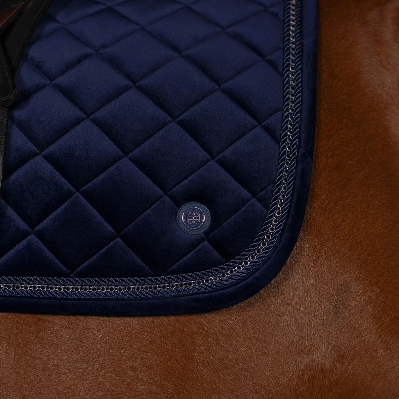 Lara Tweedie Velvet Luxe Dressage Pad 4 Lara Tweedie Velvet Luxe Dressage Pad - Image 2